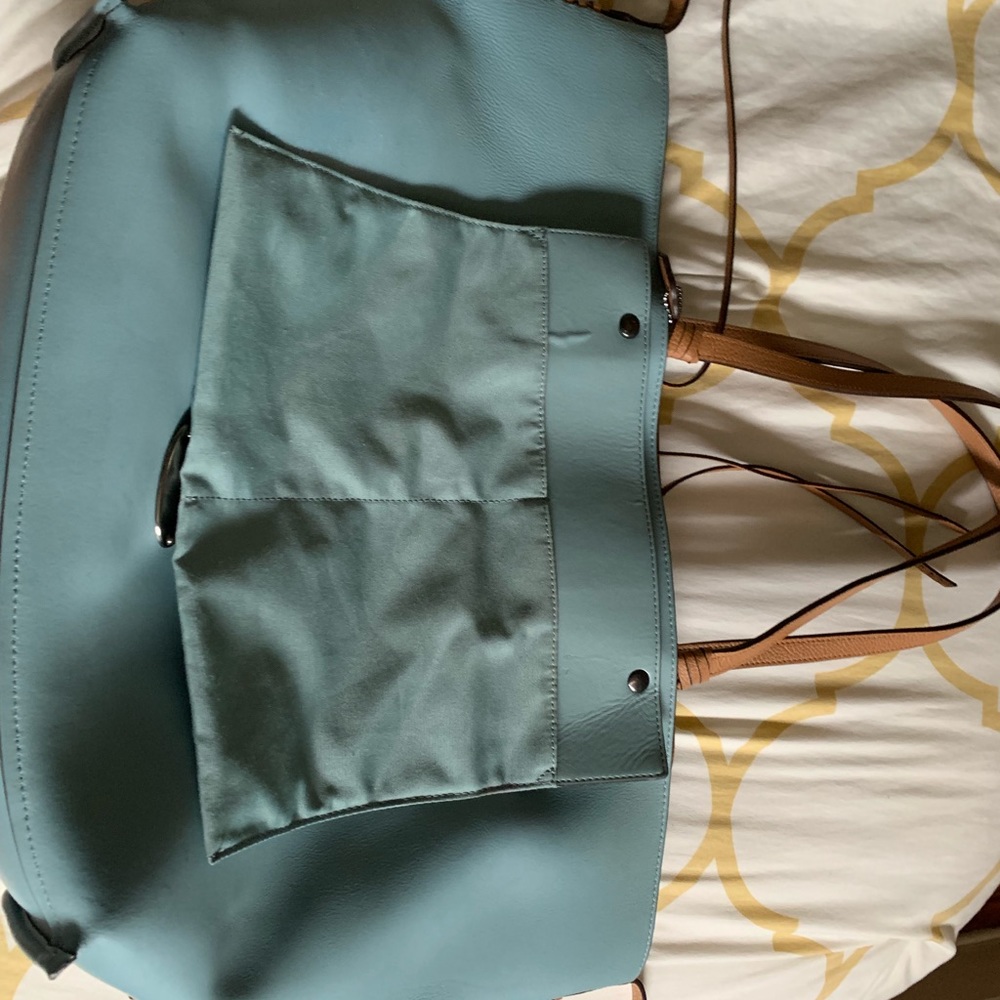 Large Reversible Coach Purse - Picture 4 of 7